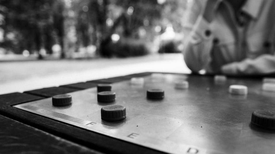 Dam Regler, Strategi og Varianter